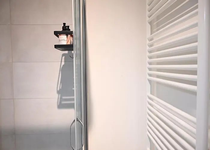 公寓 Spacious 4-guest Seaside In *